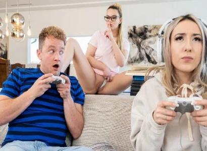 thiếu nữ bị bạn thân lừa cướp mất người yêu vì mải chơi game